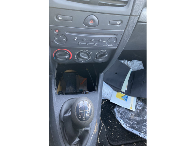 Блок управления климат-контролем 7701049073 Renault Clio II