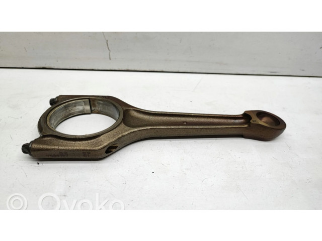 Шатун 7589197 BMW 1 E82 E88 для бензинового двигателя 1.8