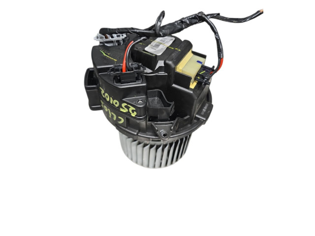 Вентилятор печки    272104788R   Renault Clio V