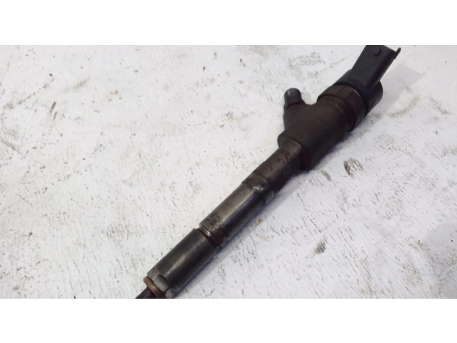 Vstřikovač 0445110221, 2367033040 Toyota Corolla E120 E130 pro naftový motor 1.4 1230