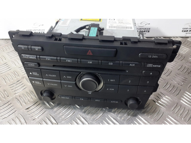 Радио/ проигрыватель CD/DVD / навигация