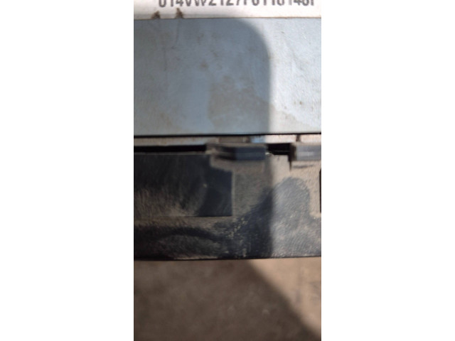 Дисплей       Volkswagen PASSAT B6