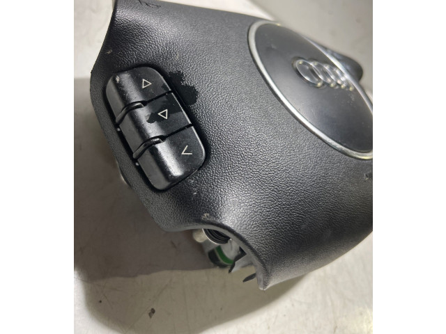 Подушка безопасности водителя 22701334331   Audi A6 S6 C5 4B