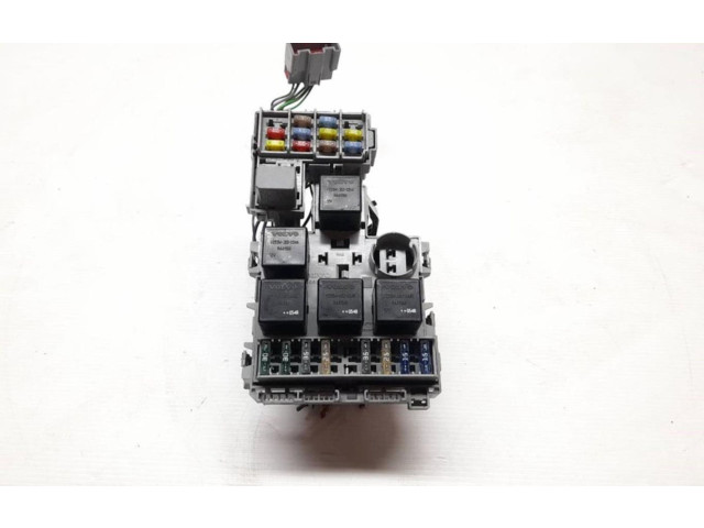 Блок предохранителей    Volvo XC90    