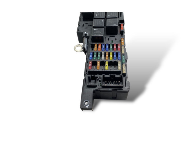 Блок предохранителей 8678449, 518826011   Volvo XC90    