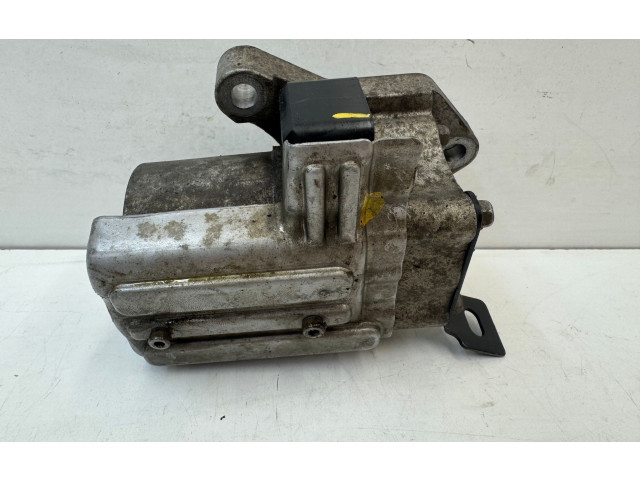 Масляный насос   4611047610  KIA Stinger 