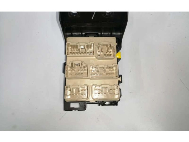 Модуль управления BSM 8273405030 Toyota Corolla Verso AR10