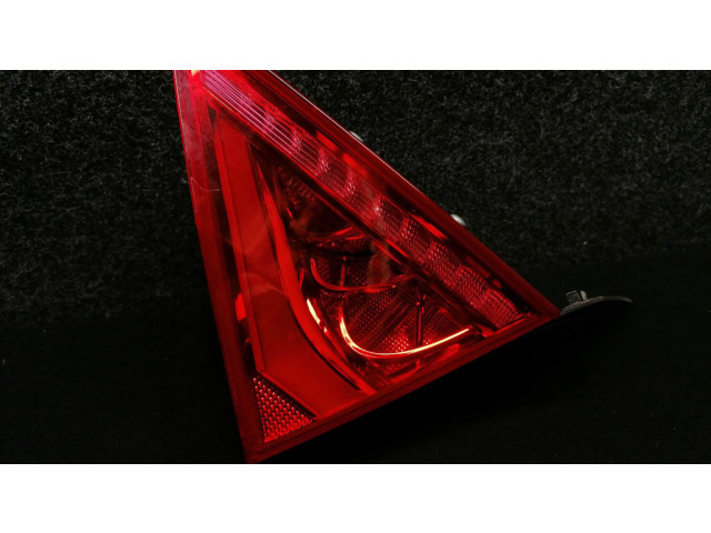 Задний фонарь правый сзади 4G8945094 Audi A7 S7 4G 2011-2017 года