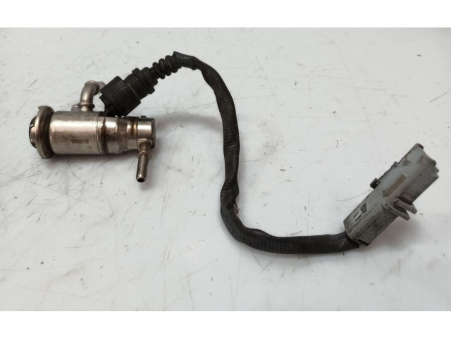 Vstřikovač 208995377R Renault Sandero I