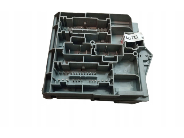 Блок предохранителей  51738102, 51738102   Fiat Croma    