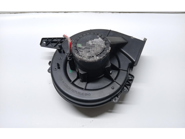 Вентилятор печки    6R1819015A, 6R1819015A   Skoda Fabia Mk3 (NJ)
