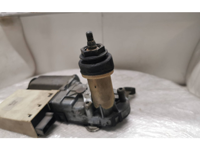 Моторчик заднего дворника 15072166    Chevrolet TrailBlazer