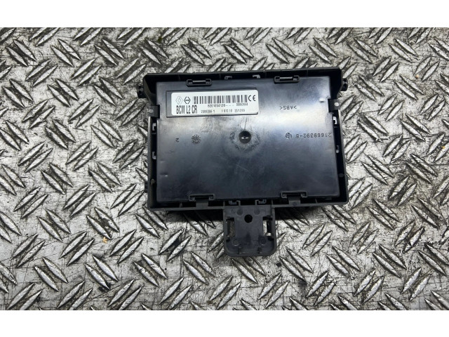 Блок комфорта 8201054128   Renault Clio III   