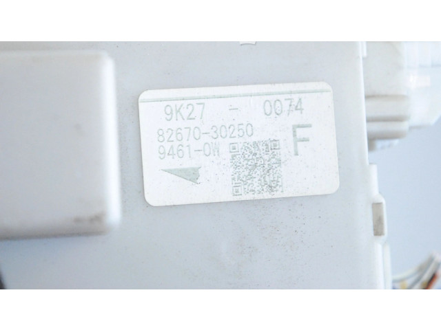 Pojistková skříňka 8267030250 Lexus GS 300 350 430 450H 2010