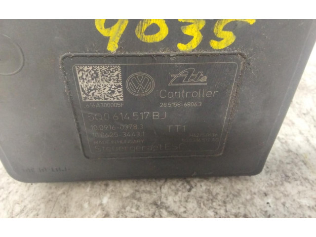 Блок АБС 5Q0614517BJ Volkswagen Golf VII 2013 - 2019 года