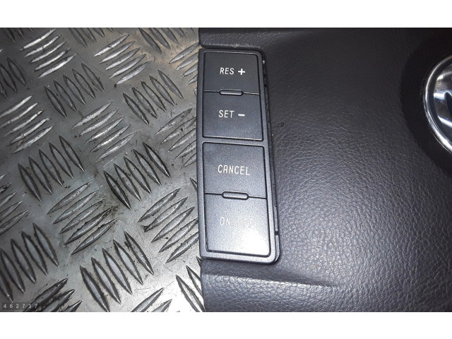 Подушка безопасности водителя 3d0880201ca   Volkswagen Phaeton