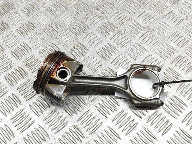 Píst 8662616, 9488343 BMW 2 F44 pro benzínový motor 2.0 B48 A20 A