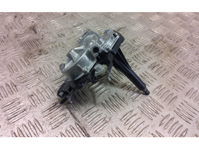 Моторчик заднего дворника a1769066300    Mercedes-Benz A W176