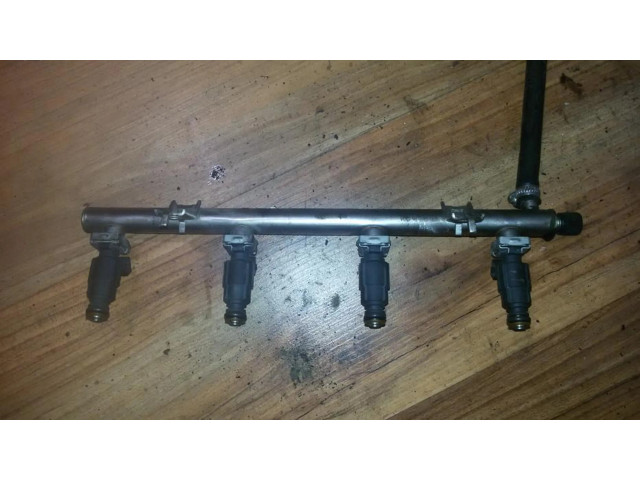 Vstřikovací lišta 96614001, 0280151036 Mercedes-Benz A W168 pro benzínový motor 1.4