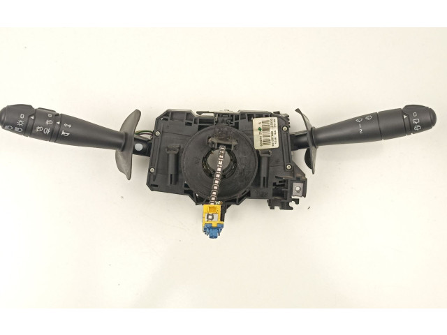 Ручка стеклоочистителей 8200792587 Dacia Duster