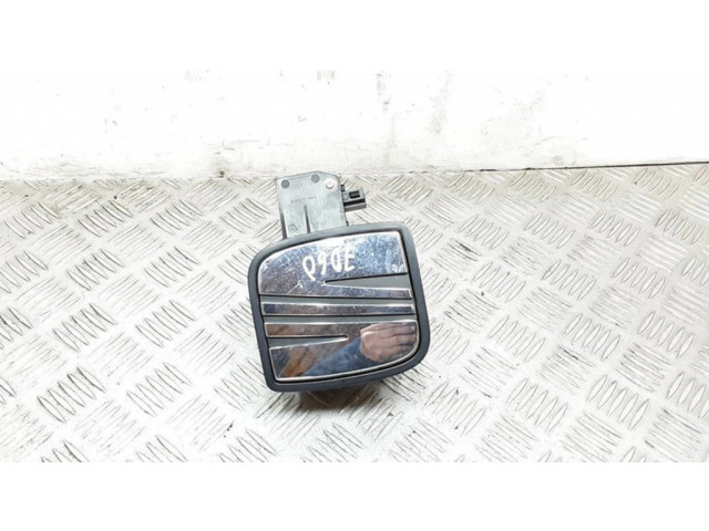 Ручка задней крышки