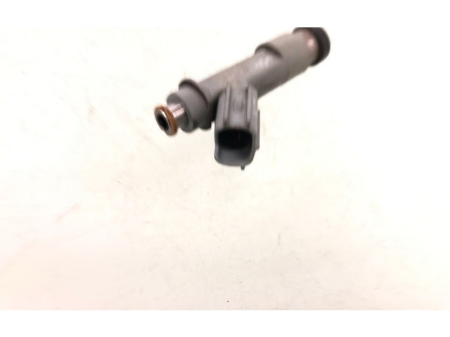 Форсунка 2325000010, 052082906    Peugeot 107  384F(1KR) 