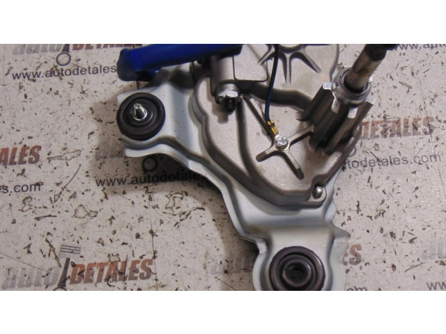 Двигатель стеклоочистителя заднего стекла