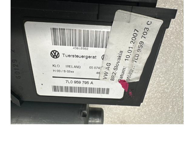 Зеркало (управляемое электричеством) 7L0959795A, 7L0959703C Porsche Cayenne (9PA) 2002 - 2010 года