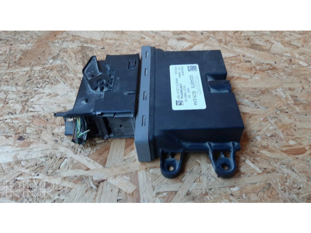 Блок управления 32242878   Volvo XC90