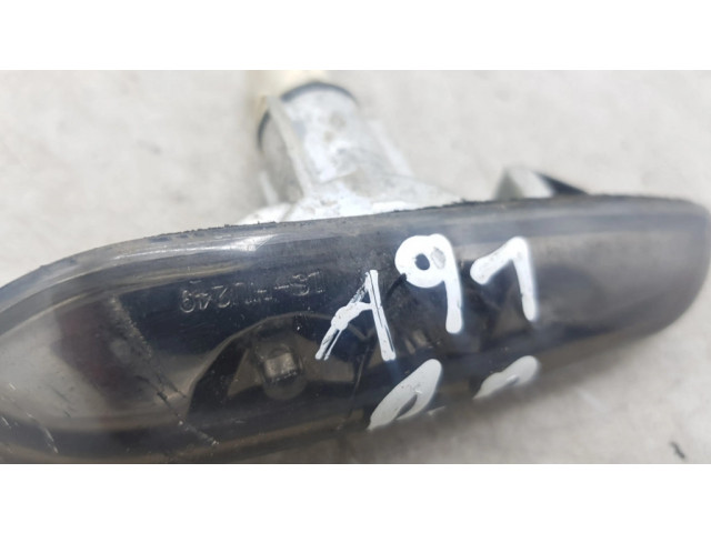 Поворотный фонарь крыла