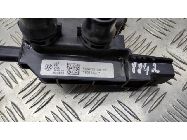 Интеркулер 5Q0121251EH Skoda Octavia Mk3 (5E) 1.2