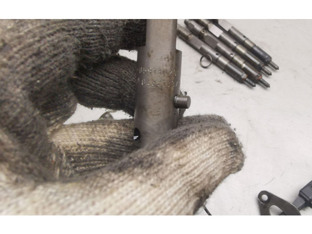 Комплект форсунок 0432133792, 059130201F Audi A6 S6 C5 4B