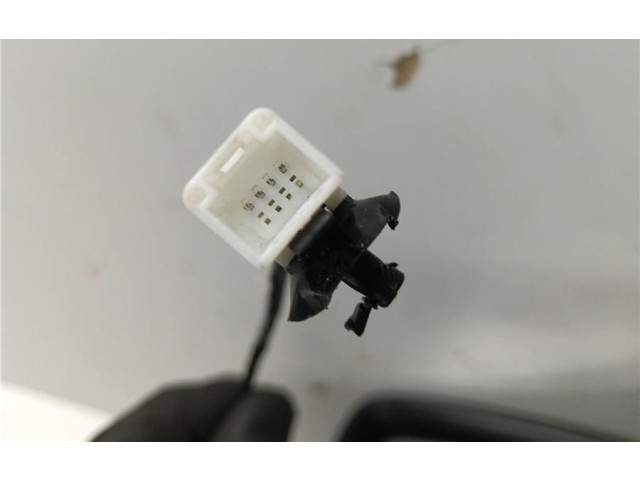 Зеркало (механическое) Dacia Sandero 2008 - 2012 года