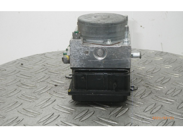 Блок АБС 8200756095 Dacia Sandero 2008 - 2012 года