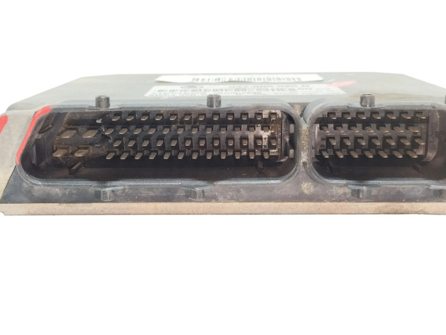 Řídící jednotka 047906030N   Skoda Felicia I 1998