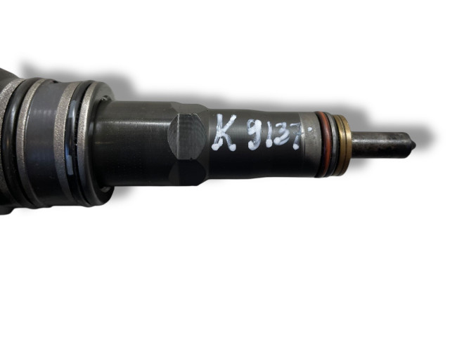 Vstřikovač 0414720232, 038130073br   Volkswagen Caddy    BST 