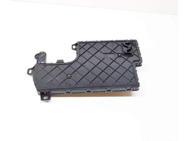 Блок комфорта 110034000I Tesla Model 3