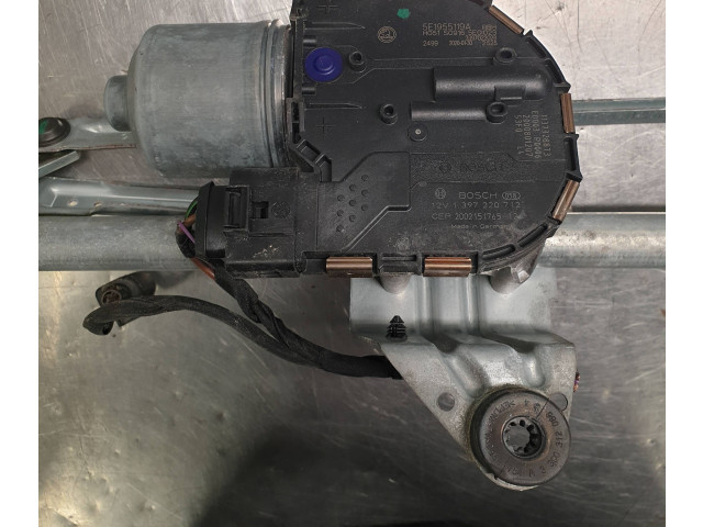 Моторчик дворников 3397022028, 5E1955023B    Skoda Octavia Mk3 (5E)