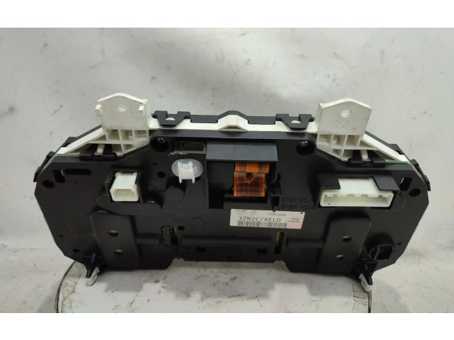 Přístrojová deska  Nissan Pulsar 2016   