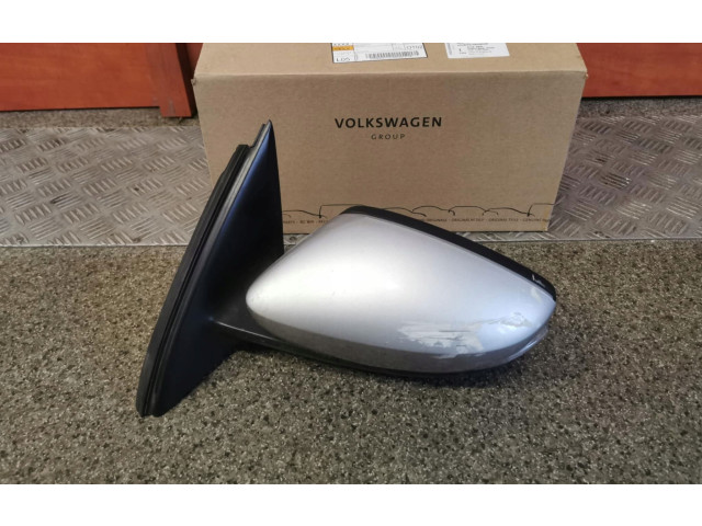 Зеркало электрическое        Skoda Rapid (NH)  2012 - 2019 года   