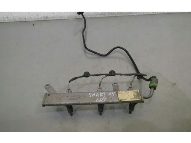 Vstřikovací lišta Smart ForFour II W453