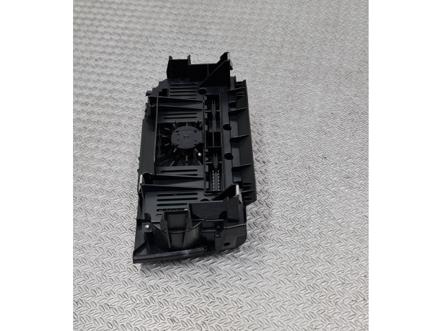 Блок управления климат-контролем 8P0820043BN, A2C53380927   Audi A3 S3 8P