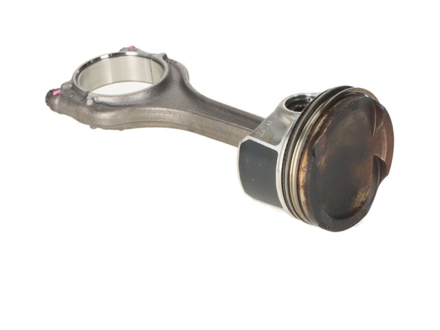 Шатун  04E198401AE    Volkswagen PASSAT B8  