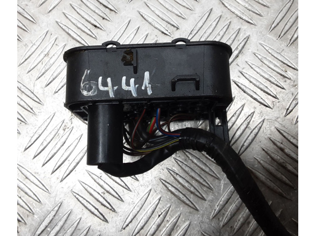 Блок предохранителей    Audi A3 S3 8P    