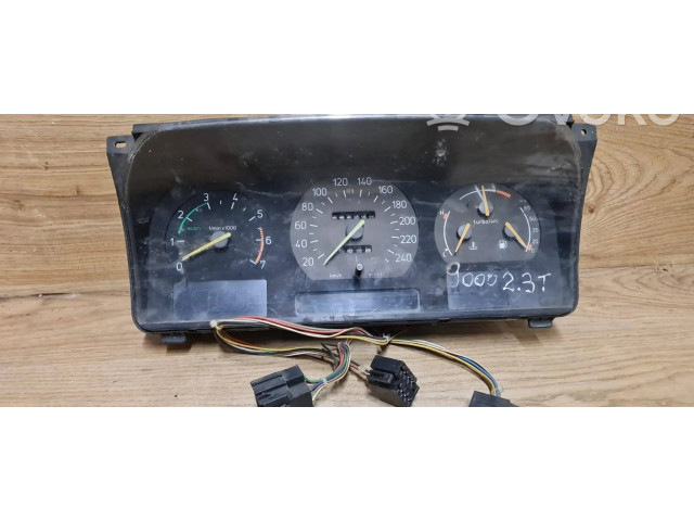 Přístrojová deska Saab 9000 CD 1990 0017196081, 9522640