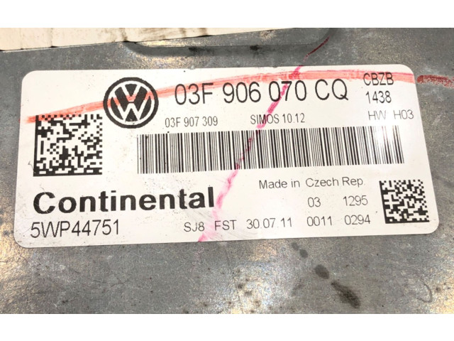 Блок управления двигателя 03F906070CQ Volkswagen Jetta VI