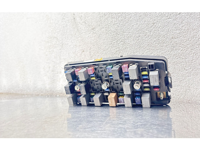 Pojistková skříňka 96821099 Opel Antara 2012