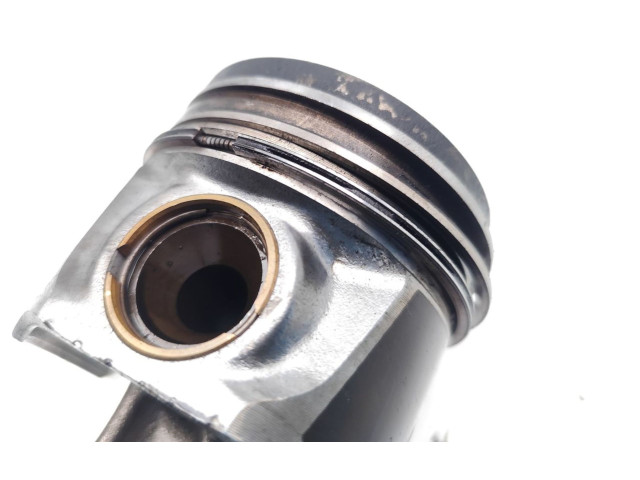 Zpětné zrcátko Volkswagen Touareg I 2005 AYH