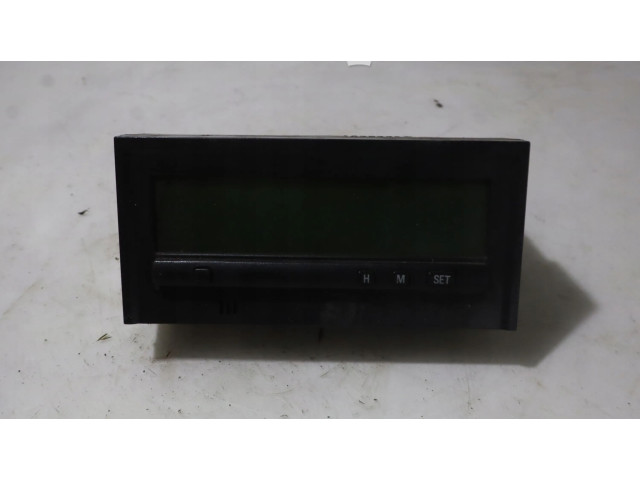 Дисплей       Mitsubishi Space Wagon