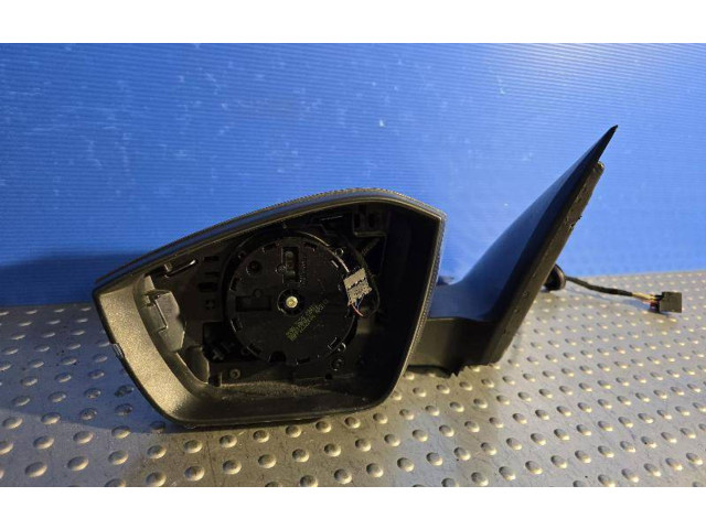 Зеркало электрическое Skoda Kamiq 2019 - года